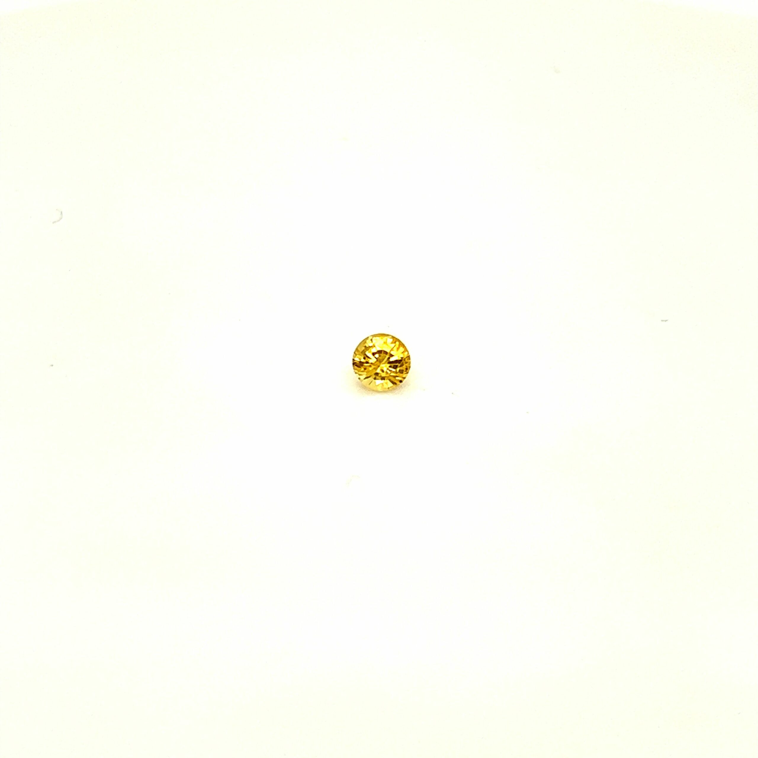 0.58 carat, Yellow, Ceylon, Round, Heated Gemstone, 5672 – Picture 4